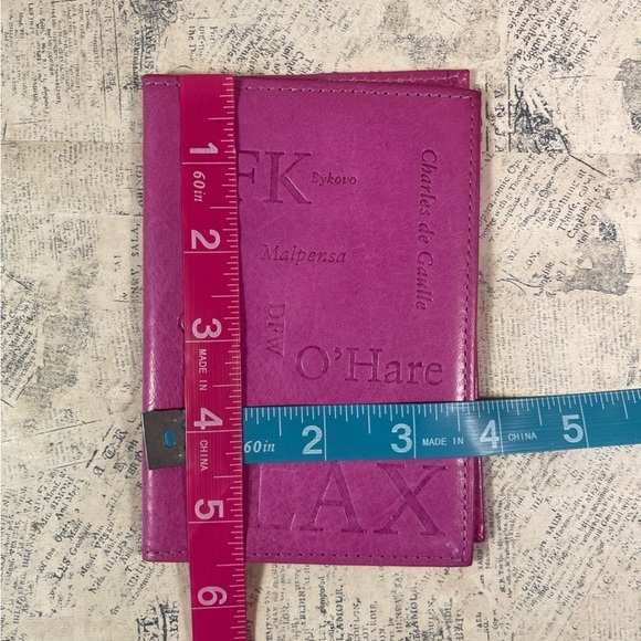Abas Travel pink leather wallet/organizer and passport cover - Picture 15 of 16